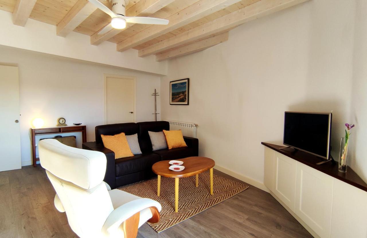 Apartaments Rurals Cal Parro, Batea Kültér fotó